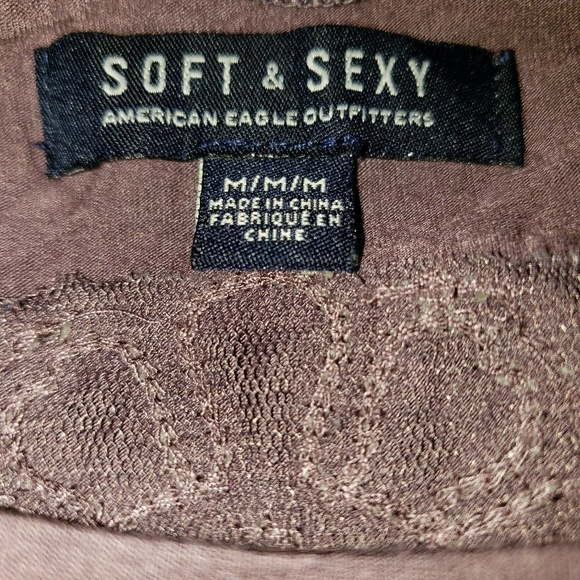 AE Shirt - Picture 5 of 5